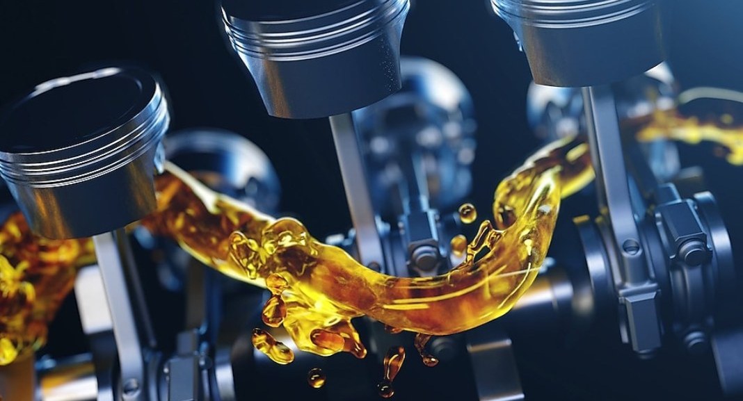 Engine Oil(Motor Oil) Yekta Oli & Gas