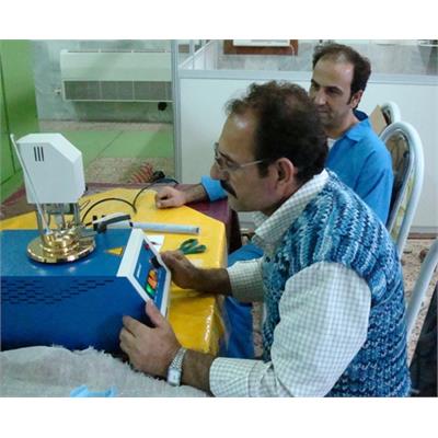 تست نقطه اشتعال فرآورده در مرکز گنبد کاووس-سال 1391